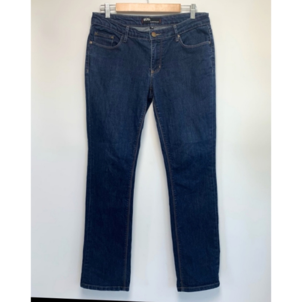 BDG Slim Straight Dark Wash Jeans Size 30
